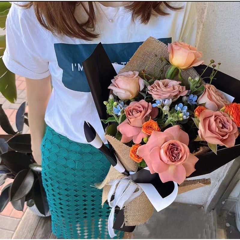 20pcs Wide Border Lining Bouquet Flower Wrapping Paper