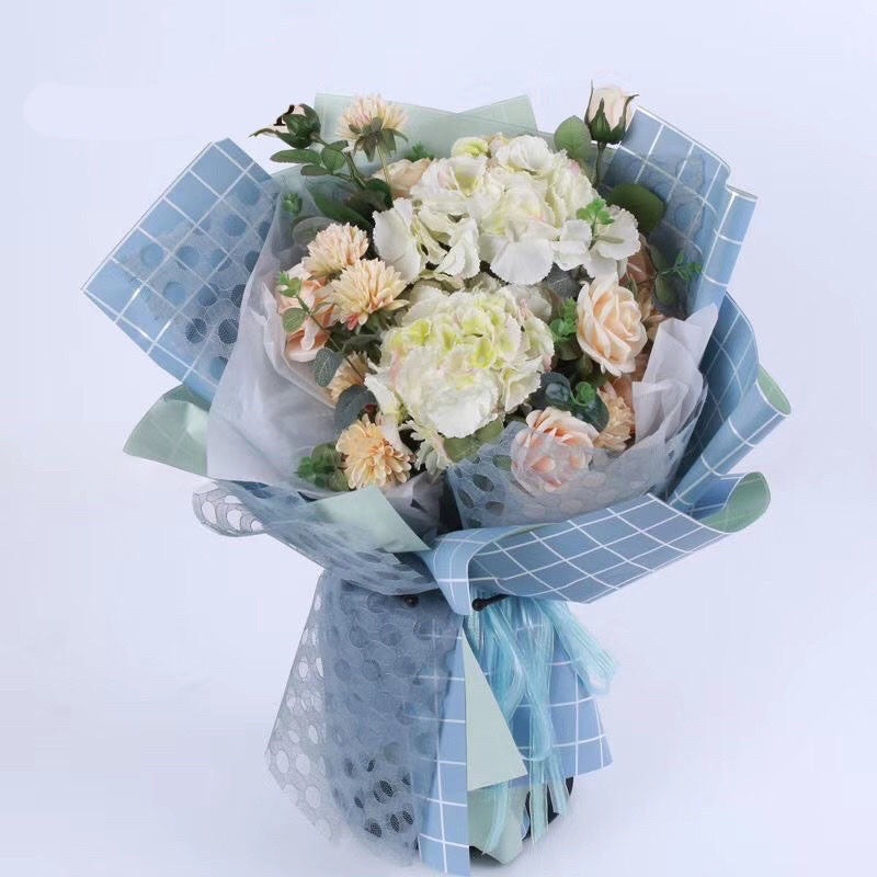 20pcs in 1 Pack Checkered Wrappers Two Sided Bouquet Wrapping Material (Waterproof)
